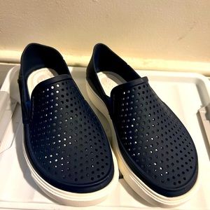 Toddler Unisex Child garden clogs